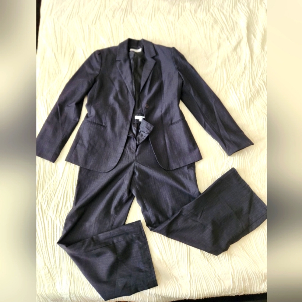 Classic Women's Gray Suit
